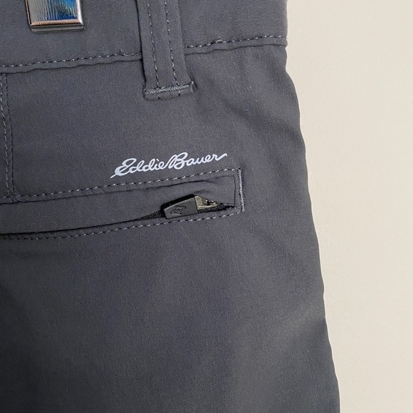 Eddie‎ Bauer Travex Men's Gray Casual Walking Shorts Size 35W - Picture 4 of 9